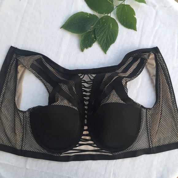 Victoria’s Secret X Balmain High Neck Strappy Bra - Picture 6 of 8